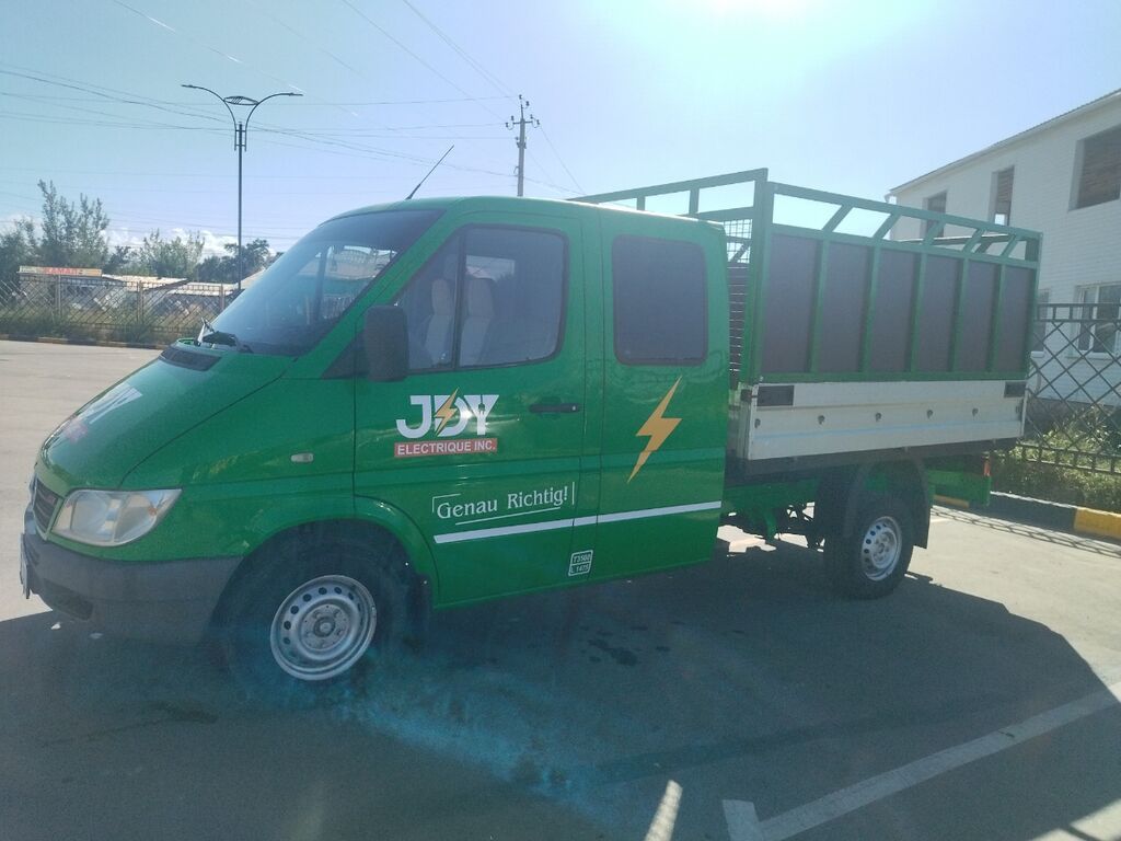 Продаётся Mercedes-Benz Sprinter (двойная кабина) — бортовой: фото 5