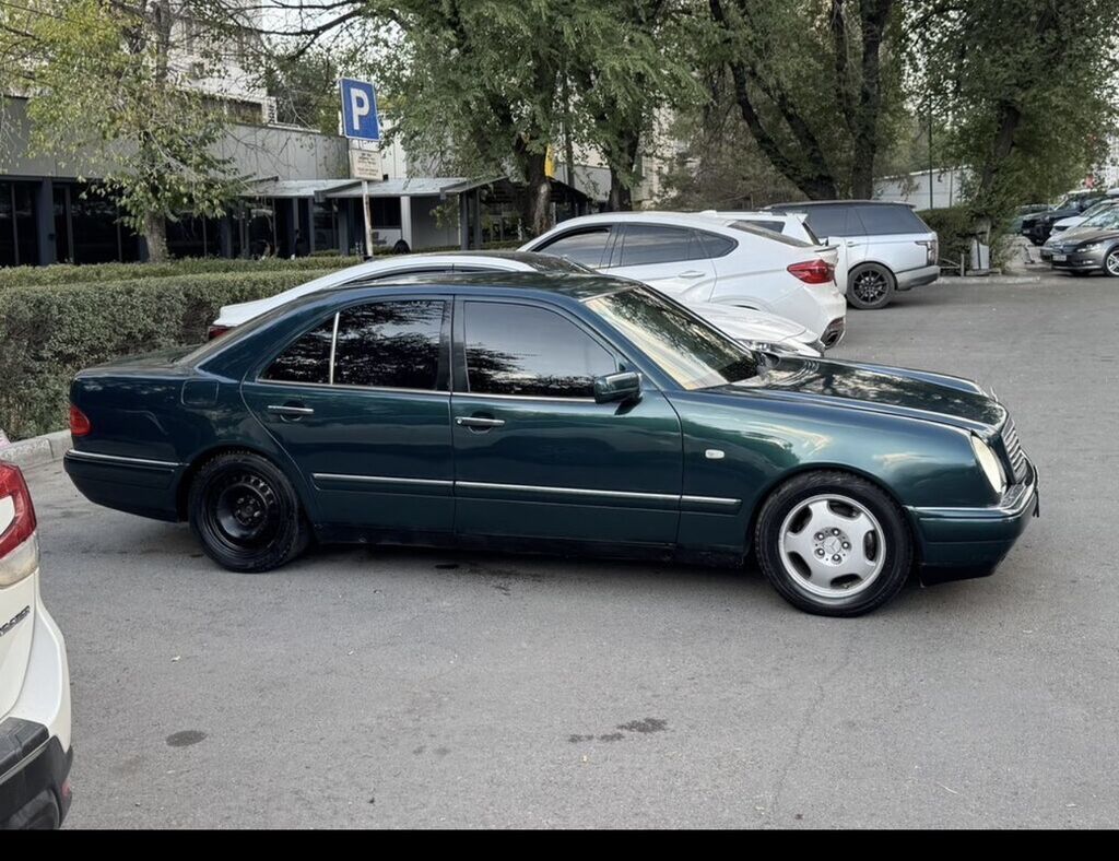 Mercedes-Benz E-Class: 1996 г., 3.2 л, Автомат, Бензин, Седан: фото 4
