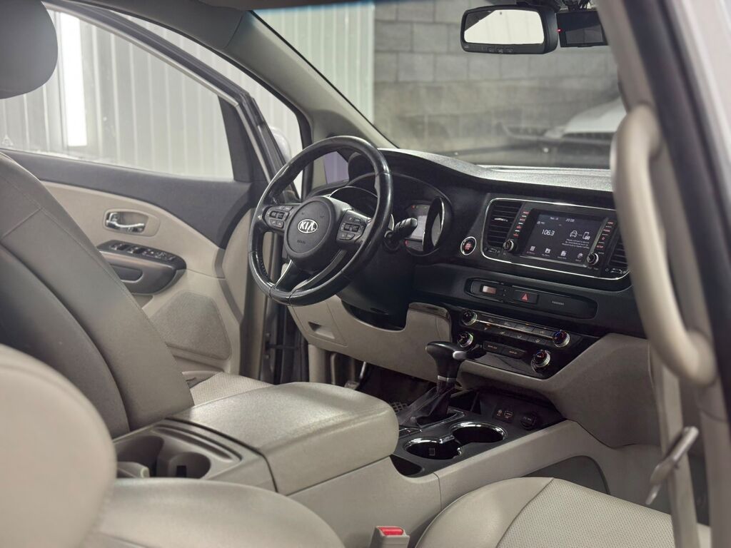 Kia Carnival: 2019 г., 2.2 л, Автомат, Дизель, Минивэн: фото 5