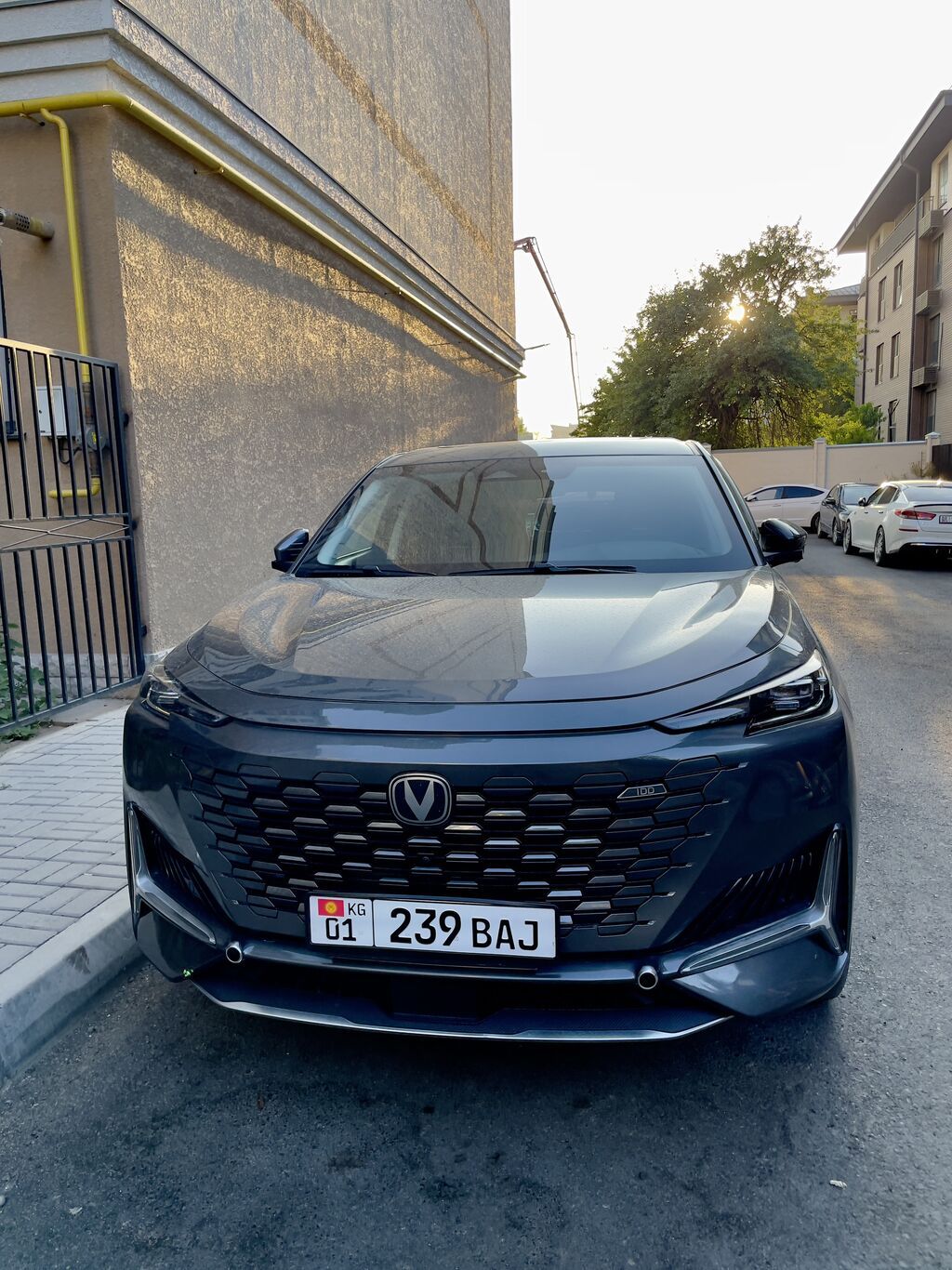 Changan Uni-K: 2023 г., 1.5 л, Автомат, Электромобиль, Кроссовер: фото 2