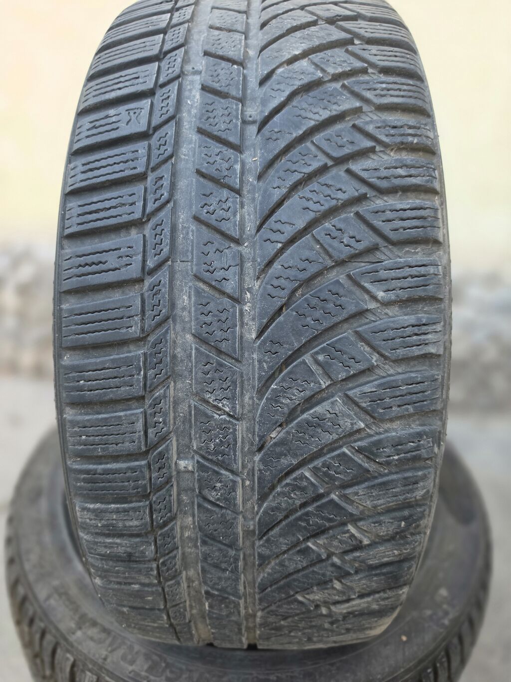 Комплект зимних шин (4 шт.) - Размер: 235/45 R18 - Индекс: фото 2