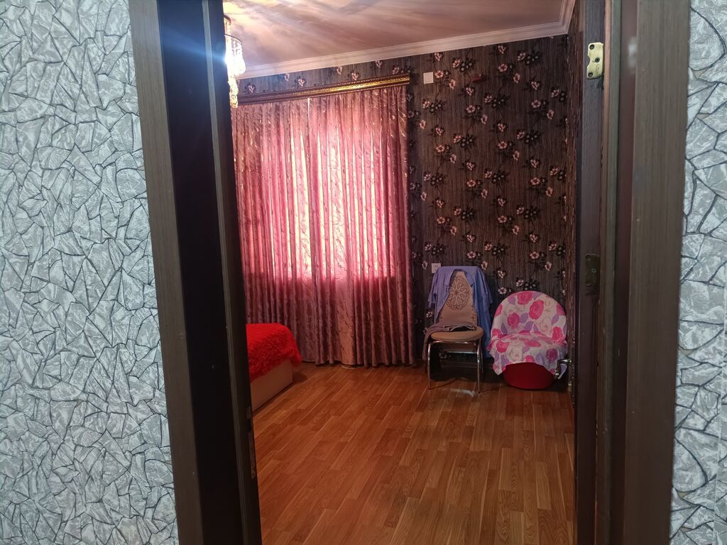 3 otaqlı, 110 kv. m, Kredit yoxdur, Yeni təmirli