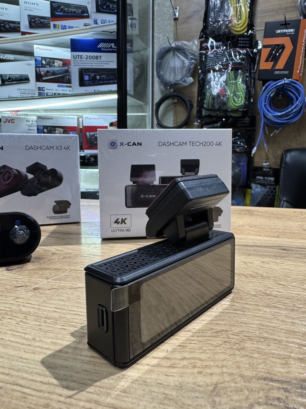 Видеорегистратор X-CAN Dashcam TECH200 4K / X3 4K Две разные модели: фото 5