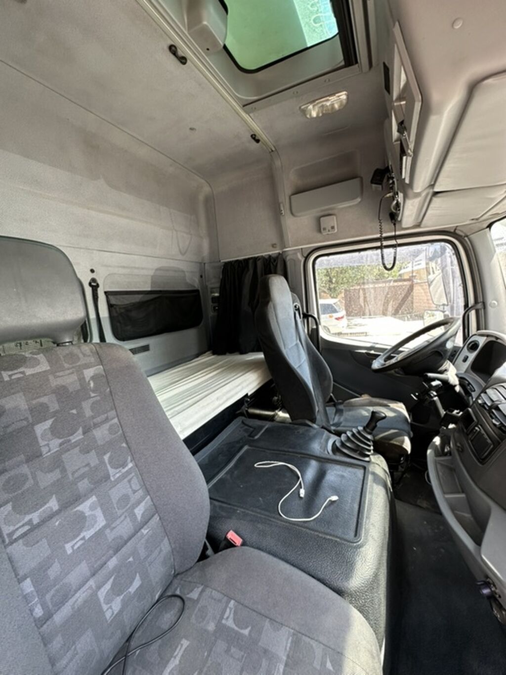Mercedes-Benz Atego 1222 17.5 колеса 2007 год 4.8 мотор 7.2 длинна: фото 3