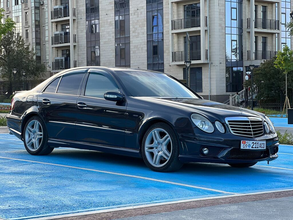 Mercedes-Benz E-Class: 2003 г., 3.2 л, Автомат, Седан: фото 2