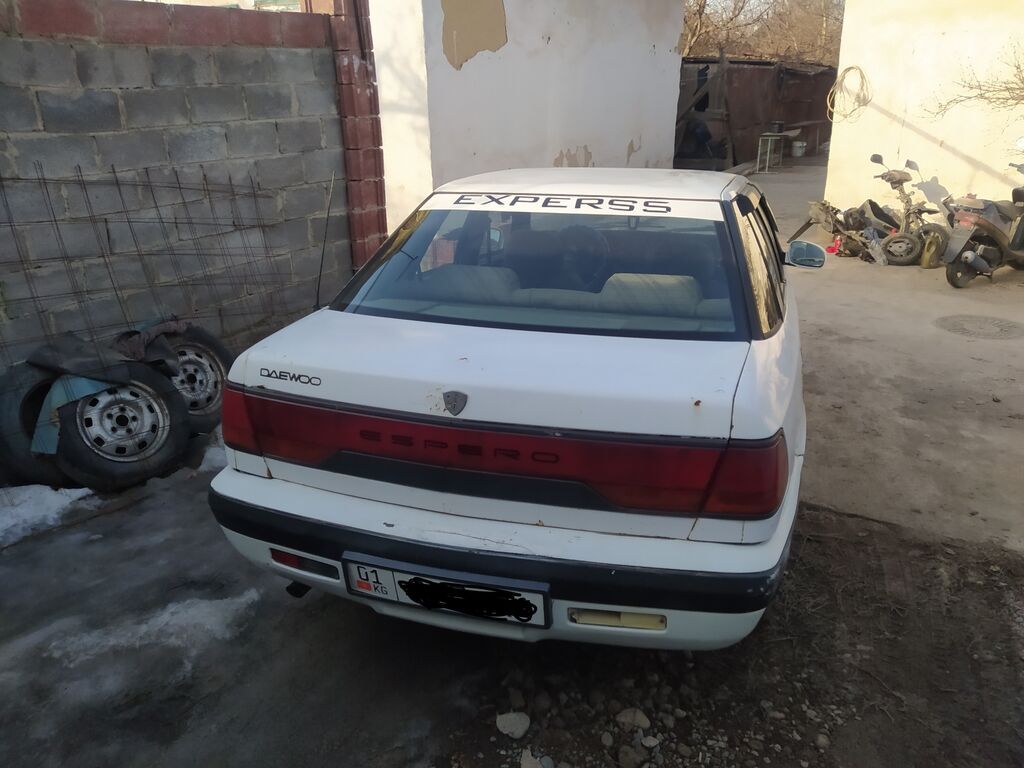 Daewoo Espero: 1995 г., 1.5 л, Механика, Бензин, Седан: фото 2