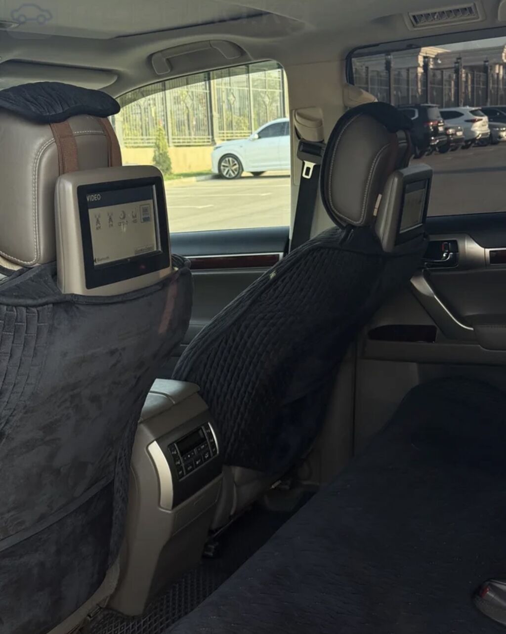 Lexus GX: 2010 г., 4.6 л, Автомат, Газ, Внедорожник: фото 8