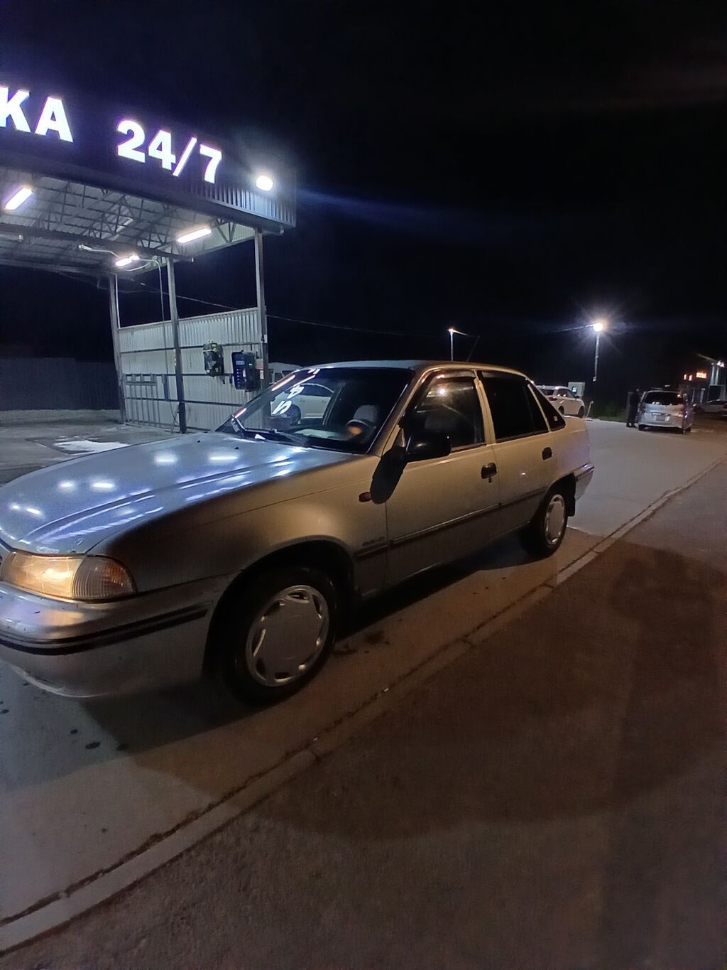 Daewoo Nexia: 2006 г., 1.6 л, Механика, Бензин, Седан: фото 4