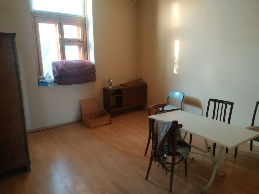 Bakı, M.Ə. Rəsulzadə qəs., 2 otaqlı, Köhnə tikili, 65 kv. m