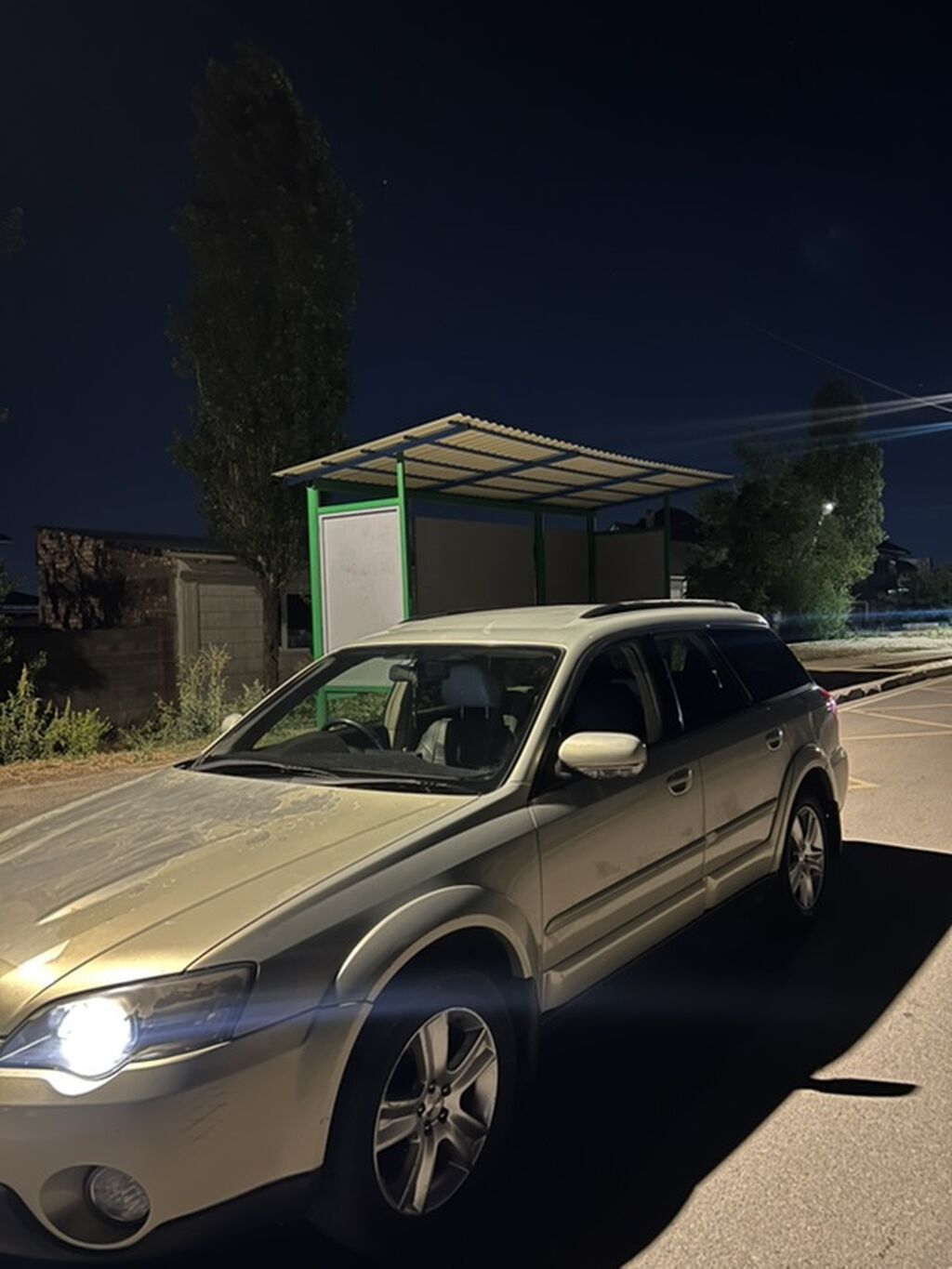 Subaru Outback 2003 г., 2.5 л, автомат: фото 4