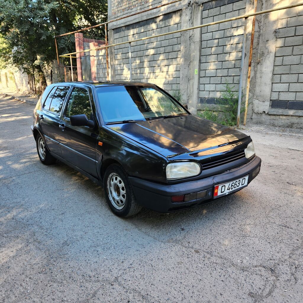 Volkswagen Golf: 1995 г., 1.6 л, Механика, Бензин, Хэтчбэк: фото 3