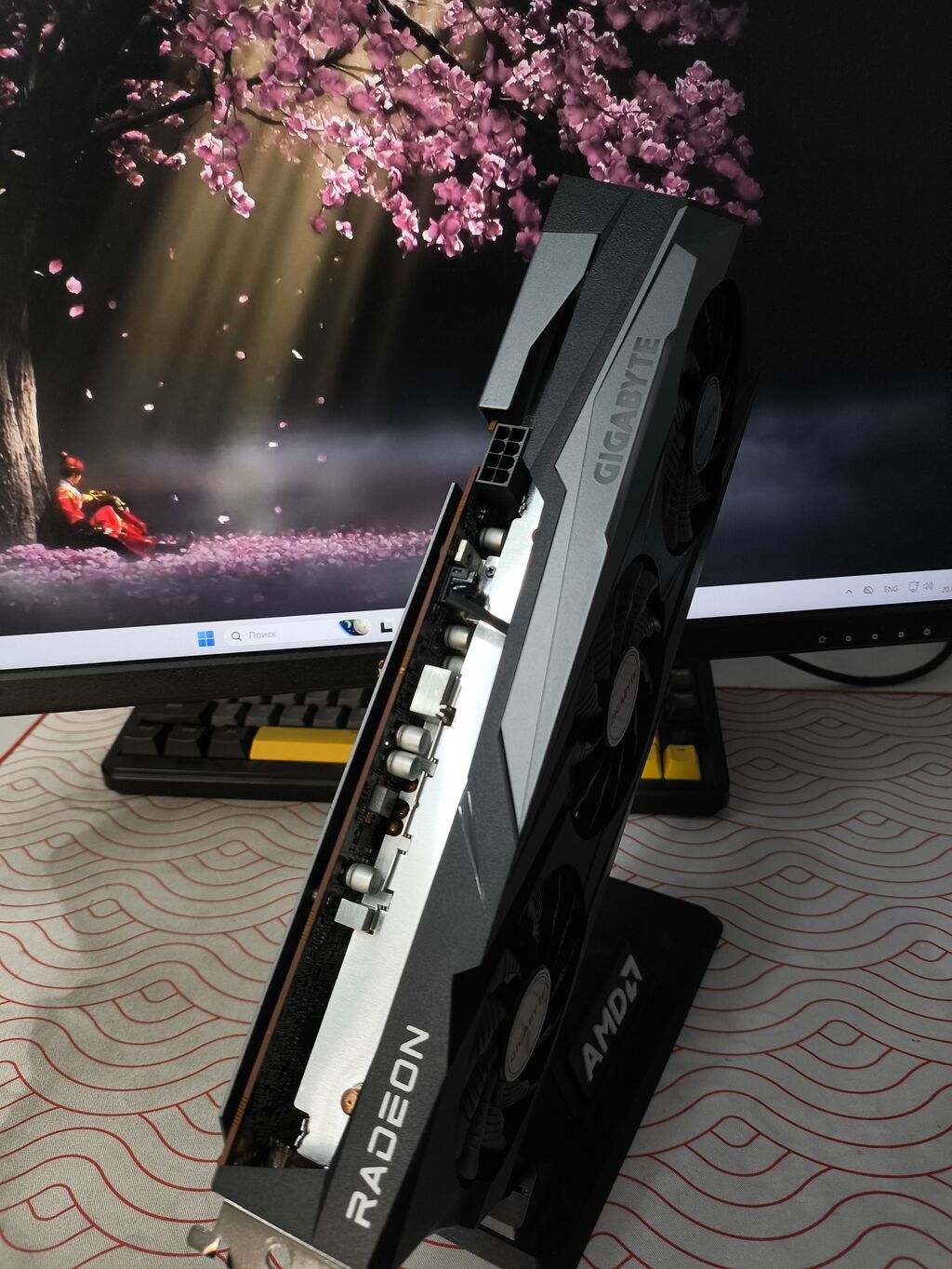 Видеокарта для ПК, Б/у, Gigabyte, Radeon RX, 8 ГБ: фото 4