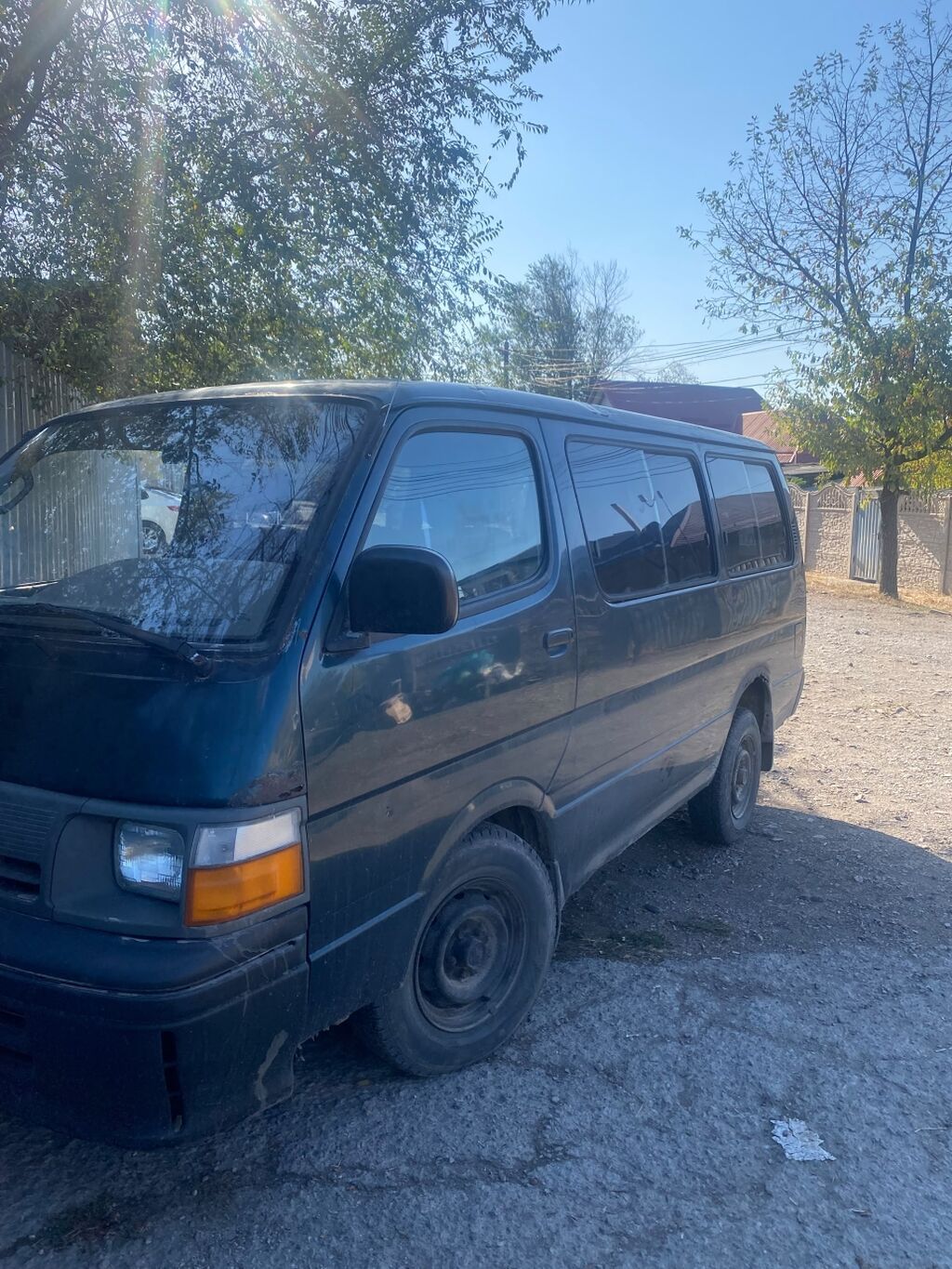 Toyota : 1998 г., 2 л, Механика, Бензин: фото 2