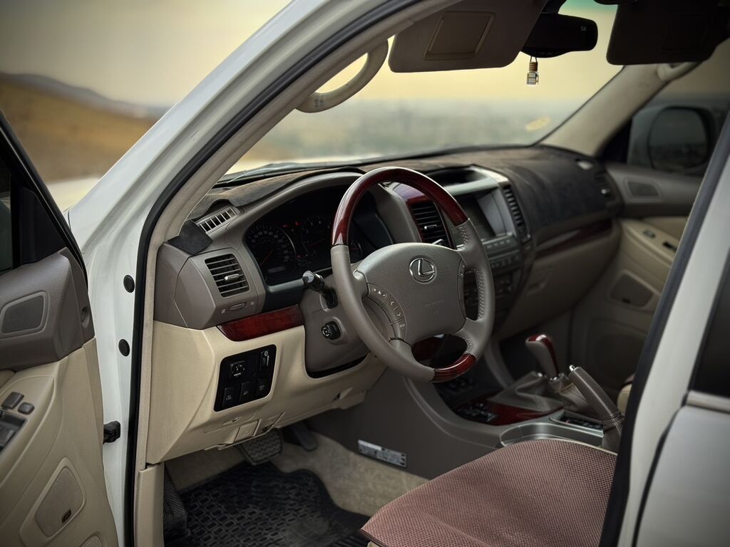 Lexus GX: 2005 г., 4.7 л, Автомат, Бензин, Внедорожник: фото 5
