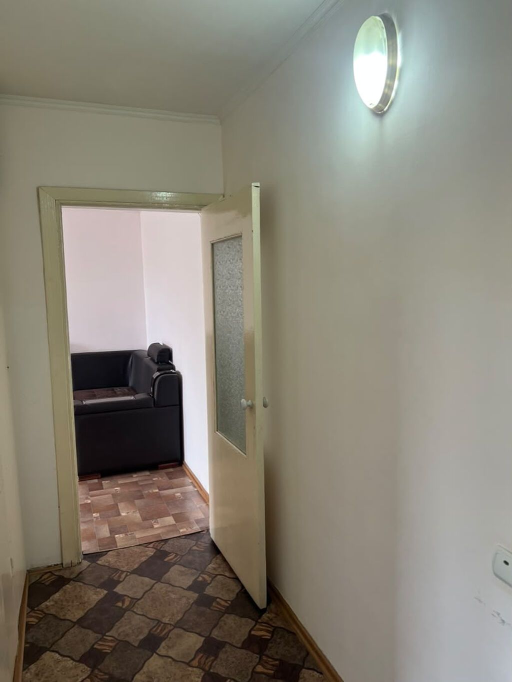 Срочно продаю 2-к.кв, 104 серии Локация: 3-мкр 1 дом по Койбагарова: фото 4