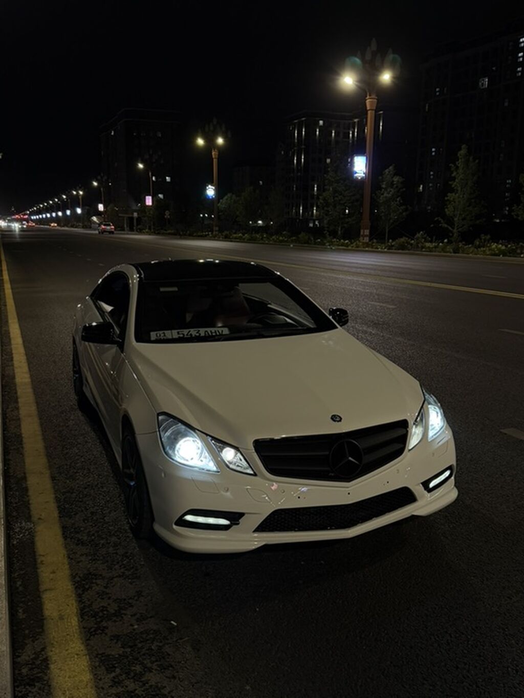 Mercedes-Benz E-Class: 2012 г., 1.8 л, Автомат, Бензин, Купе: фото 2