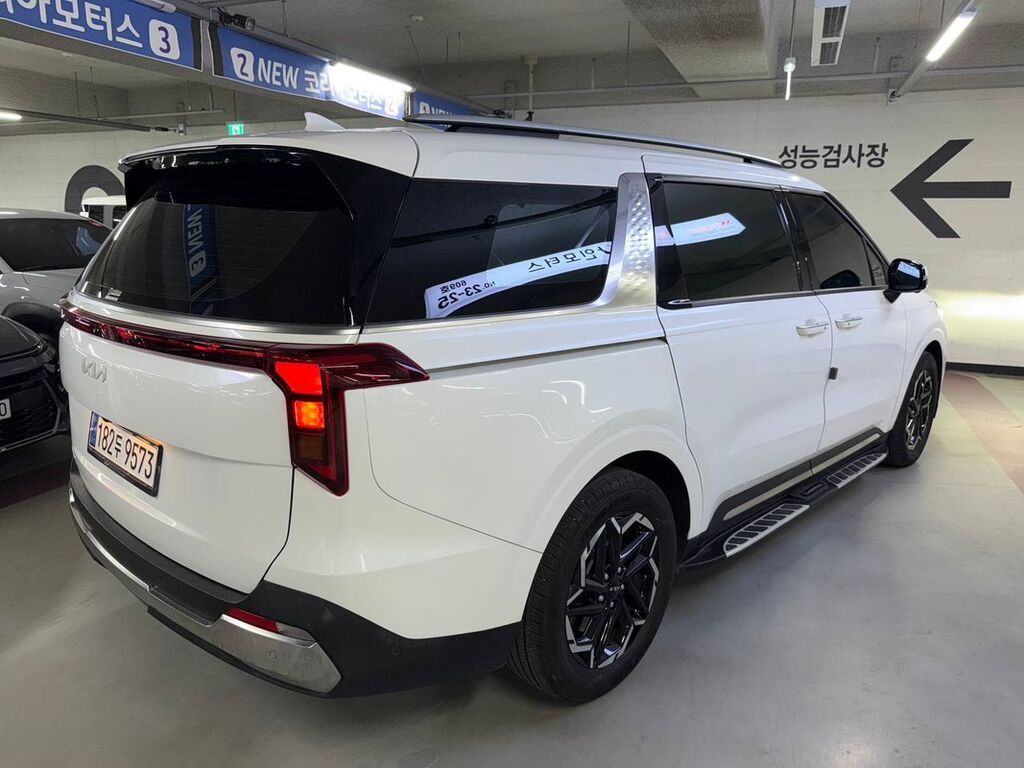 Kia Carnival: 2024 г., 2.2 л, Автомат, Дизель, Минивэн: фото 2