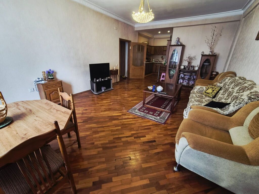 3 otaqlı, Yeni tikili, m. Nizami, 98 kv. m