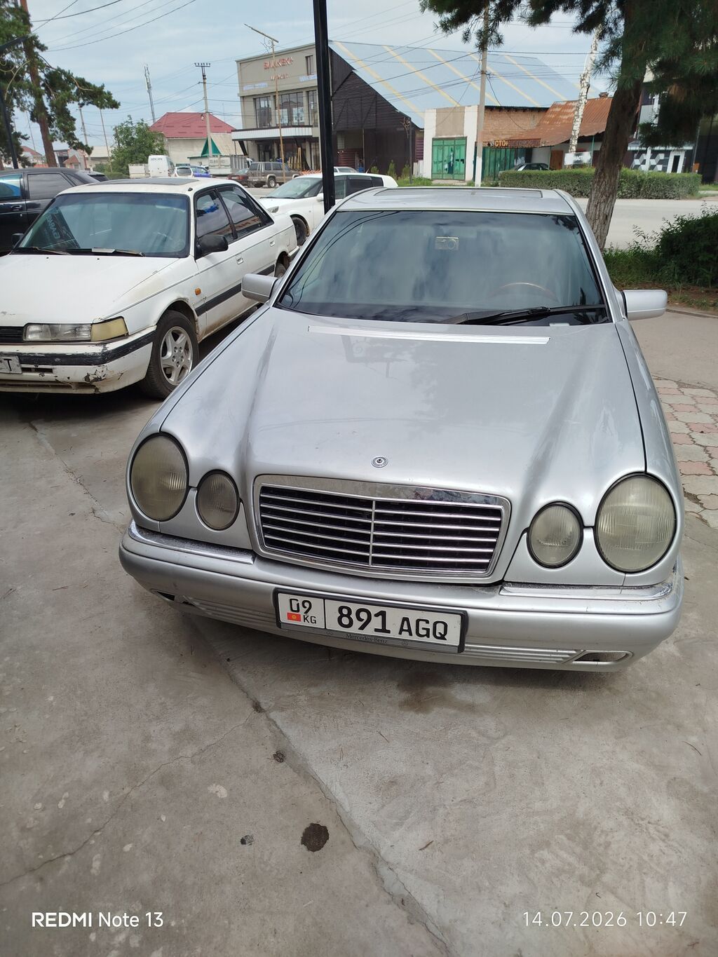 Mercedes-Benz E-Class: 1996 г., Автомат, Бензин, Седан: фото 1
