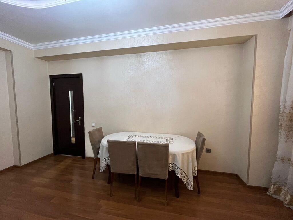 2 otaqlı, Yeni tikili, 61 kv. m