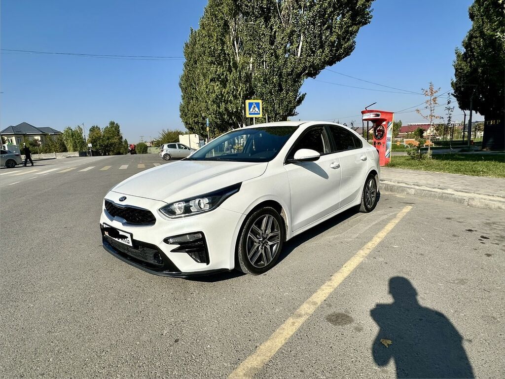Kia Cerato: 2018 г., 1.6 л, Автомат, Бензин, Седан: фото 2