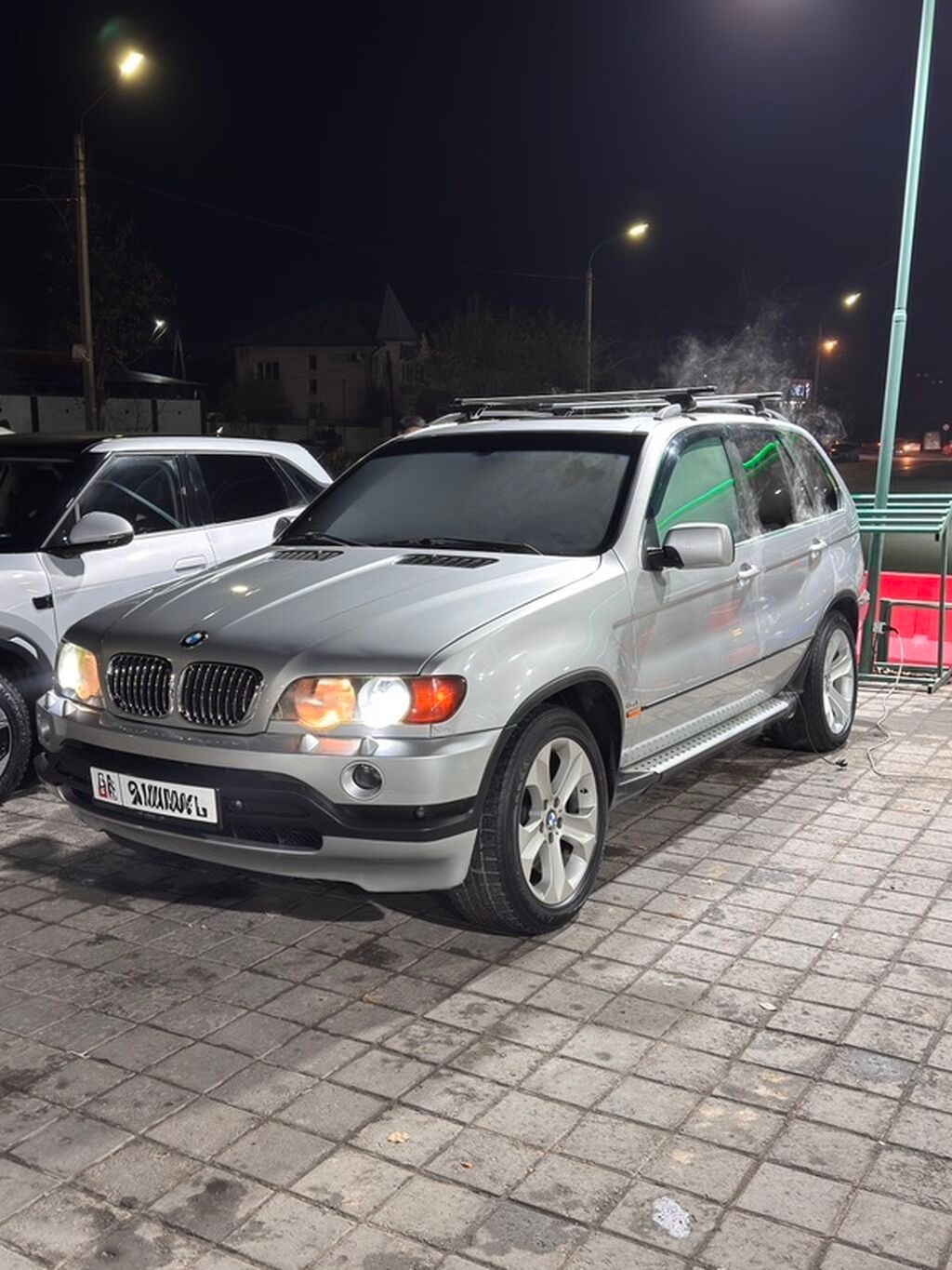 BMW X5: 2002 г., 4.4 л, Автомат, Бензин, Кроссовер: фото 2