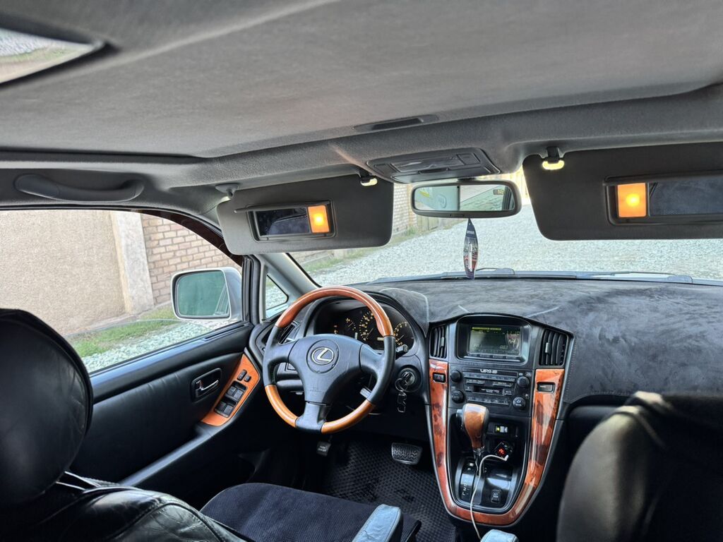 Lexus RX: 2001 г., 3 л, Автомат, Газ, Кроссовер: фото 6