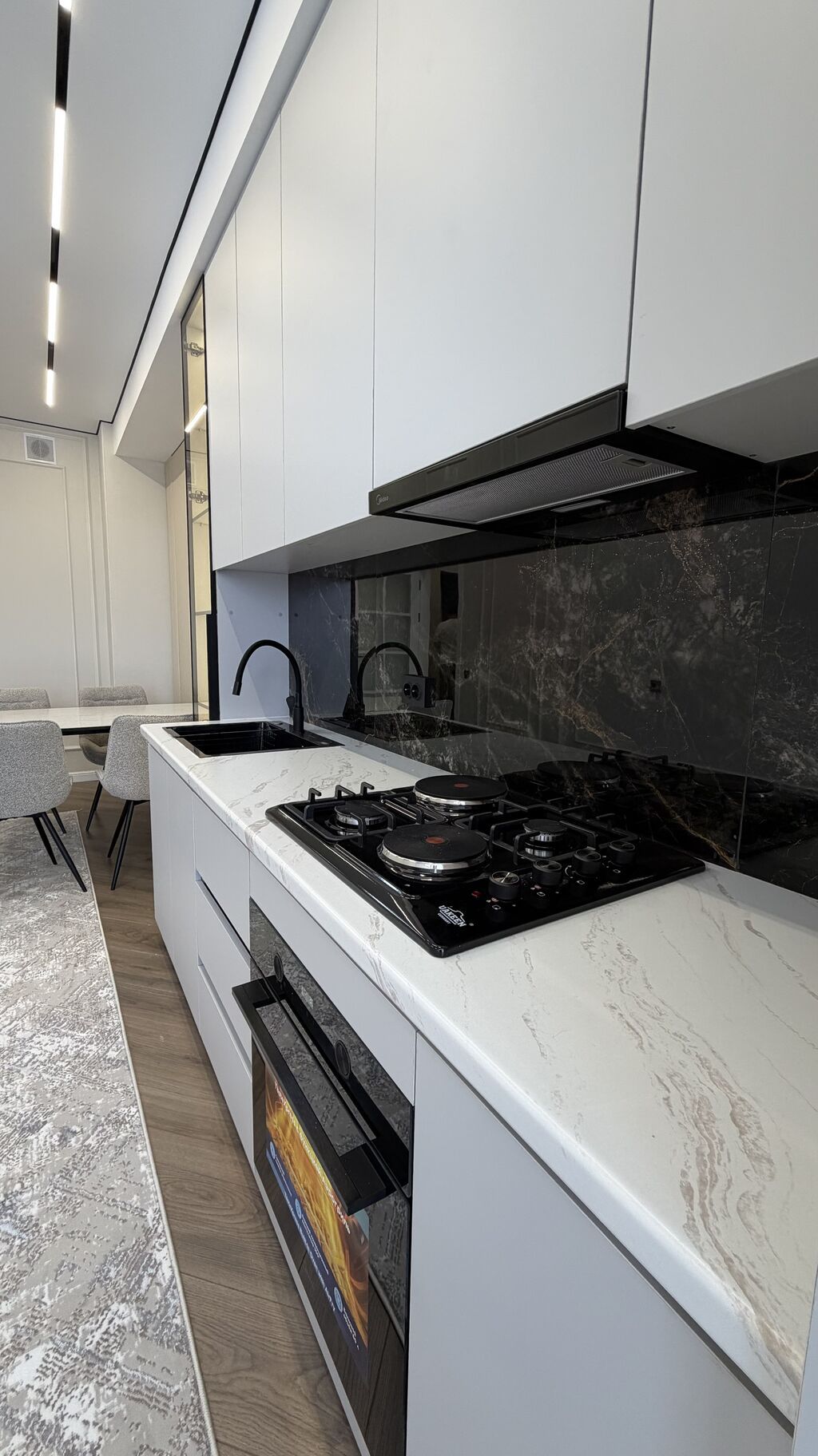 2 комнаты, 55 м², Элитка, 4 этаж, Дизайнерский ремонт: фото 5