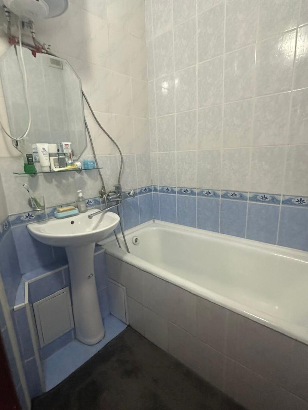 2 комнаты, 60 м², 106 серия, Аламедин-1 мкр 106 серия, 8 этаж, Косметический ремонт: фото 6