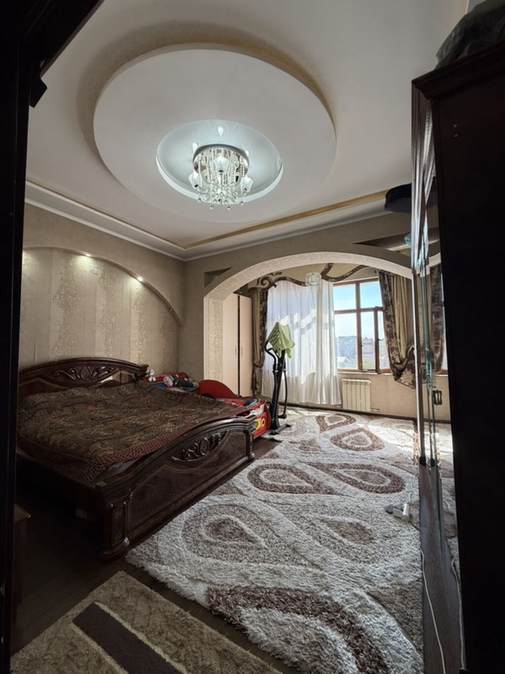 3 комнаты, 120 м², Нижний Джал (Джал-23) Элитка, 6 этаж, Дизайнерский ремонт: фото 2