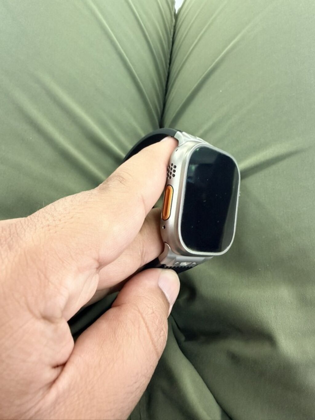 Apple Watch Ultra 1 49Mm!комплект сами часы и зарядка!обмена: фото 3