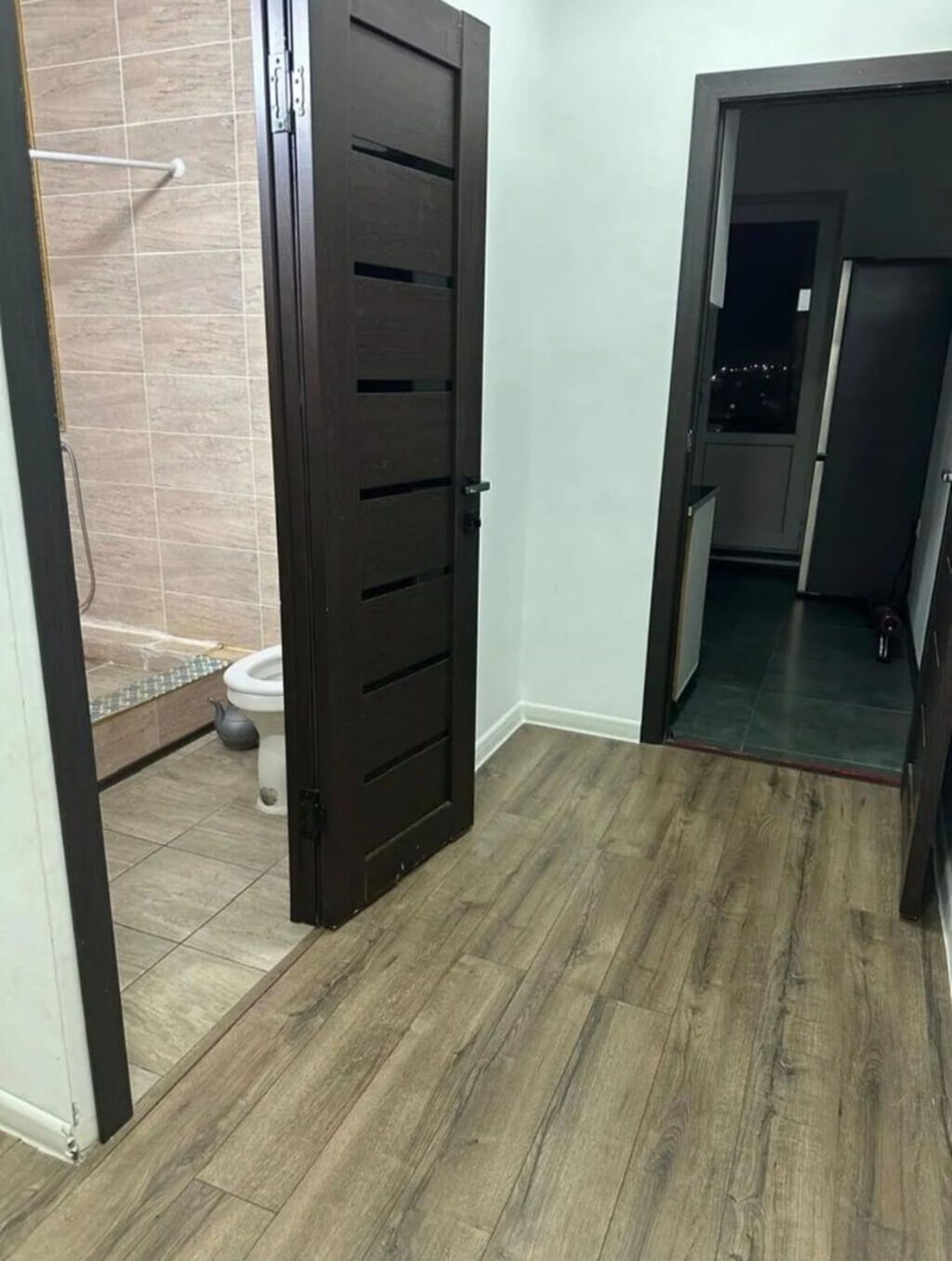 1 комната, 52 м², Кок-Жар мкр 106 серия улучшенная, 8 этаж, Свежий ремонт: фото 3