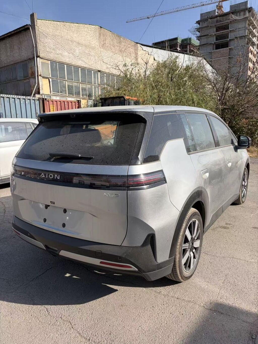 Aion – электрический кросс‑вэн/MPV современного дизайна. Кузов и: фото 7