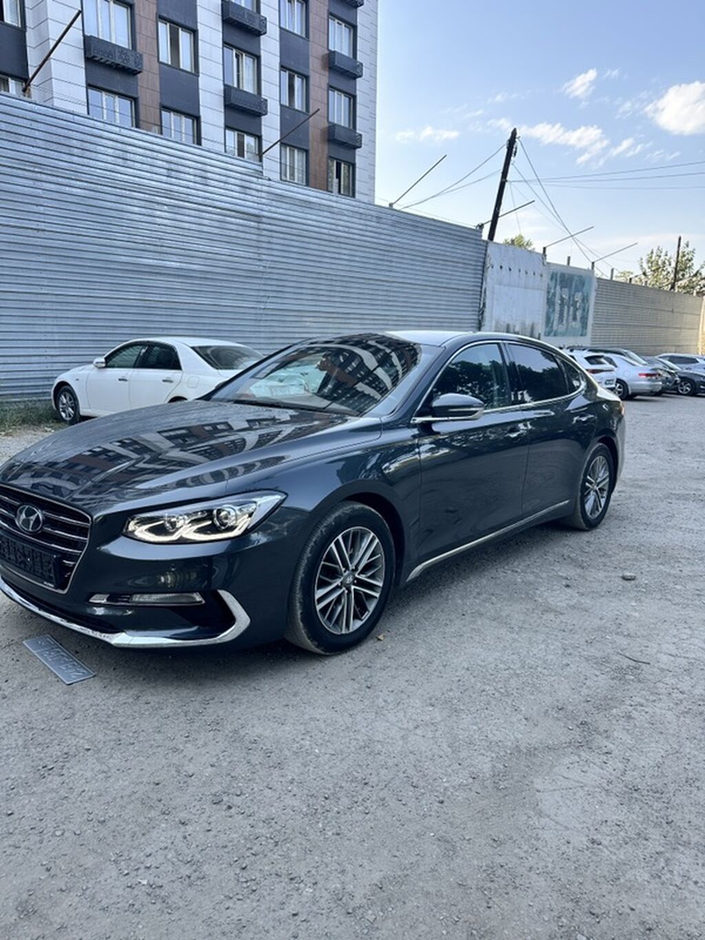 Hyundai Grandeur: 2019 г., 3 л, Автомат, Бензин, Фастбек: фото 3