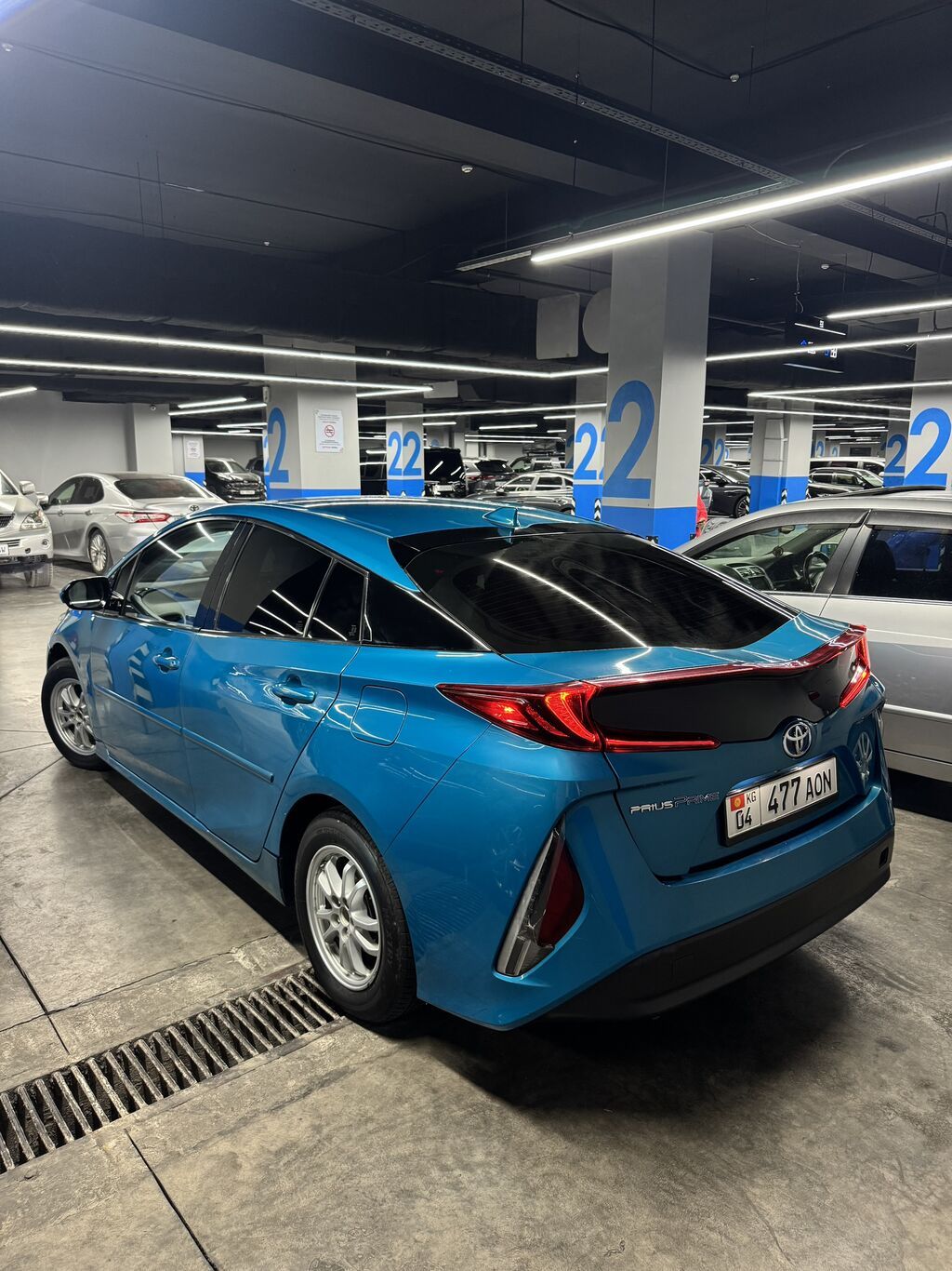 Toyota Prius: 2017 г., 1.8 л, Вариатор, Электромобиль, Лифтбек: фото 5