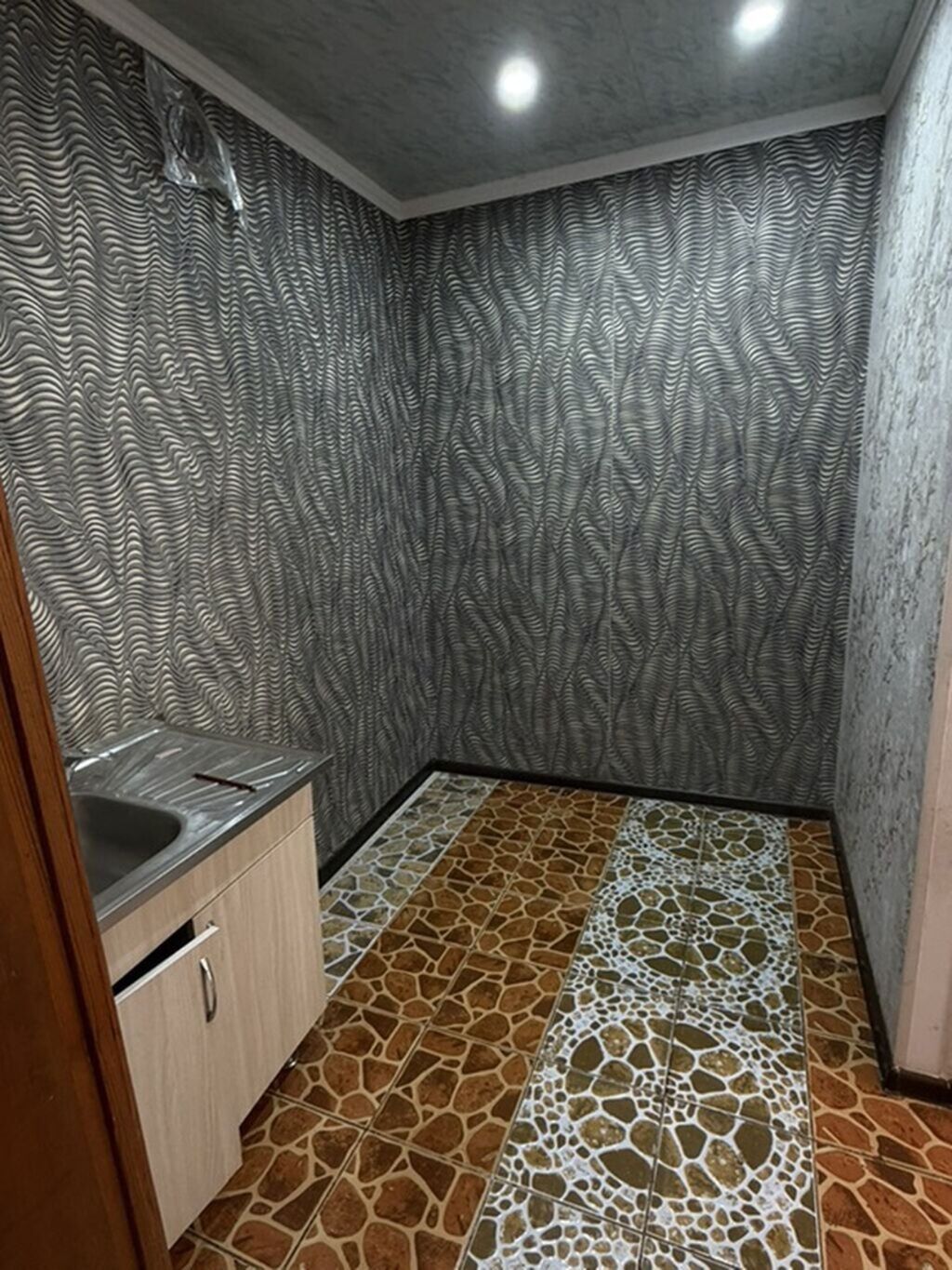 2 комнаты, 45 м², парк Фучика Общежитие, 3 этаж, Старый ремонт: фото 3