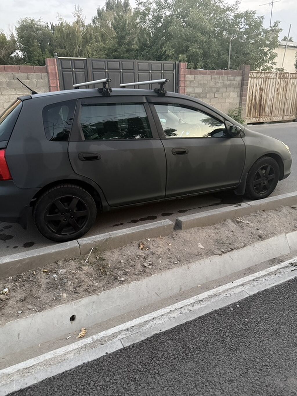 Honda Civic: 2001 г., 1.5 л, Вариатор, Бензин, Хэтчбэк: фото 2