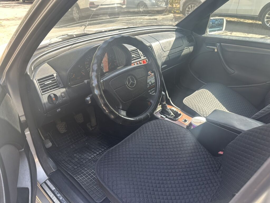Mercedes-Benz C-Class: 2000 г., 1.8 л, Механика, Бензин, Универсал: фото 5