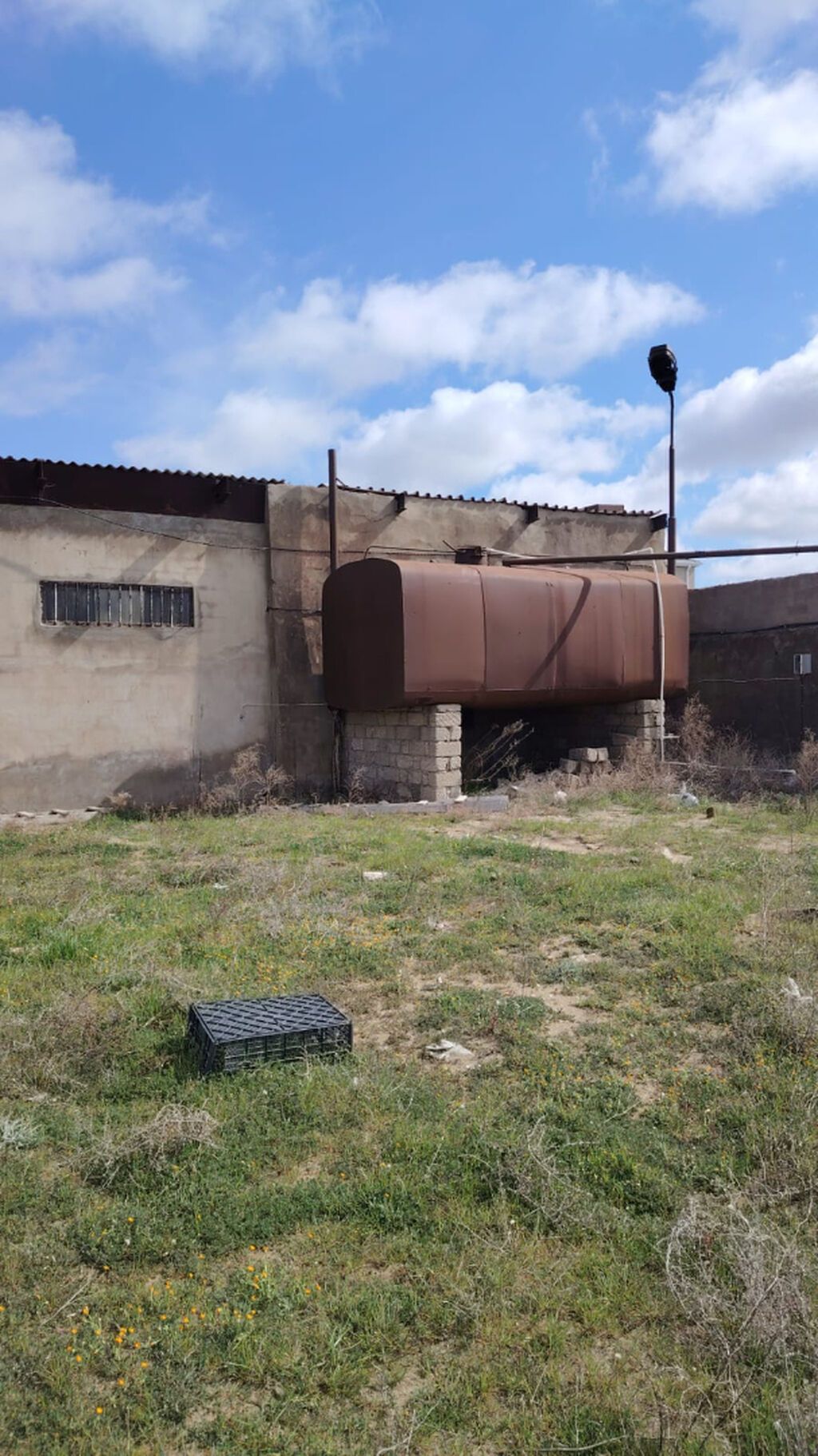 VASITECIYEM XIDMET HAQQI 20%TESKIL EDIR. Shuvelan qesebesinde