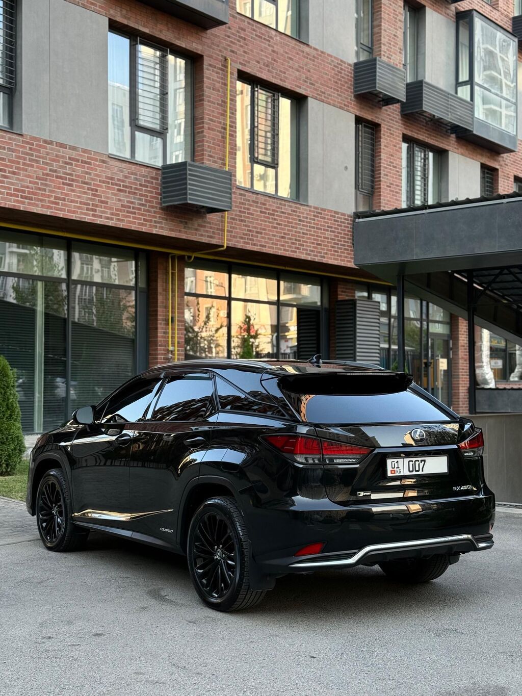 Lexus RX: 2021 г., 3.5 л, Автомат, Гибрид, Кроссовер: фото 5