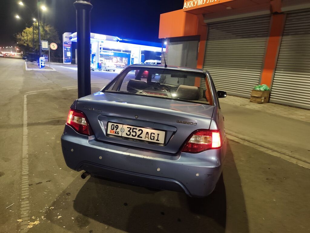 Daewoo Nexia: 2008 г., 1.6 л, Механика, Седан: фото 2