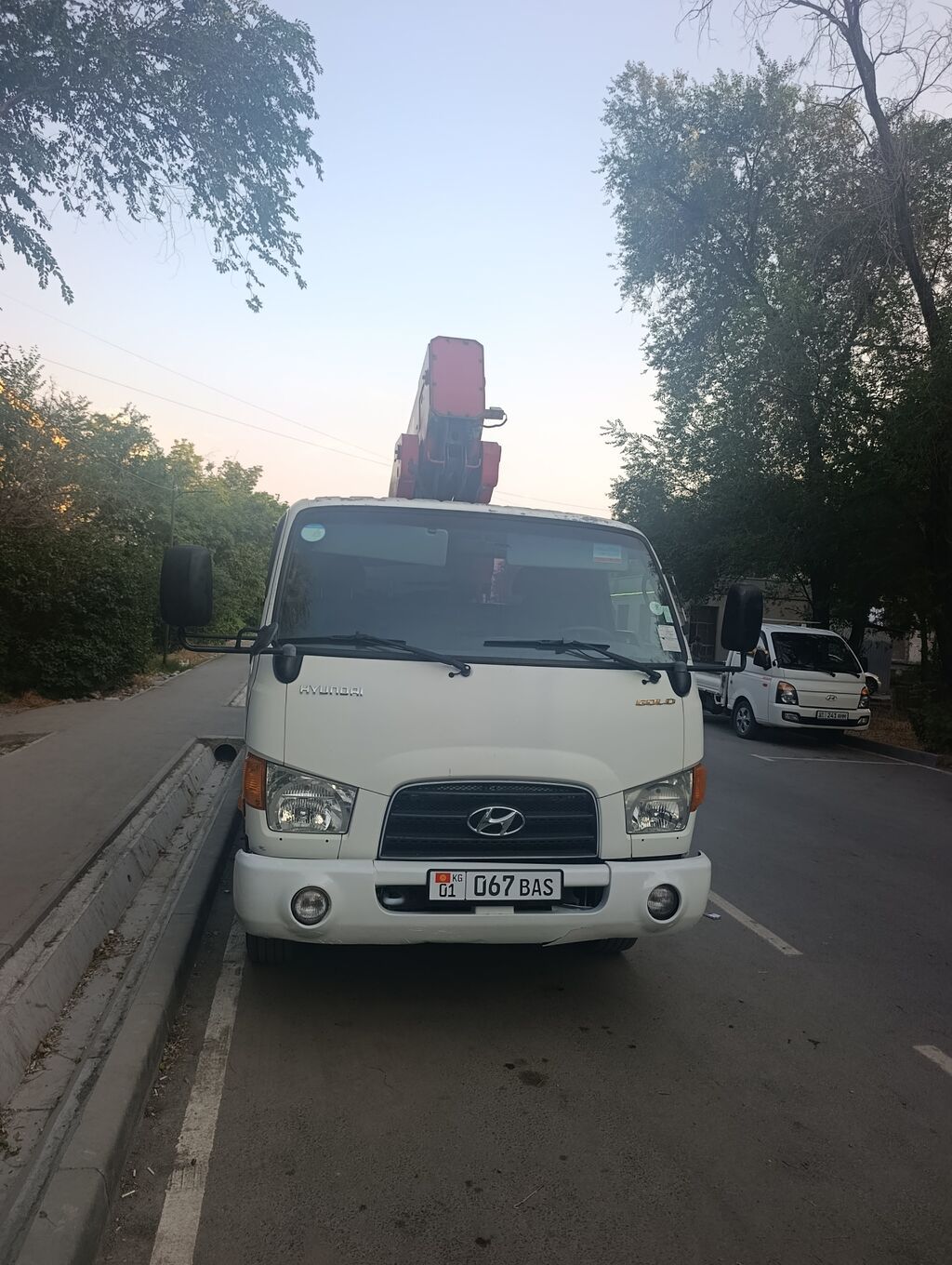 Автовышка, Hyundai: фото 1