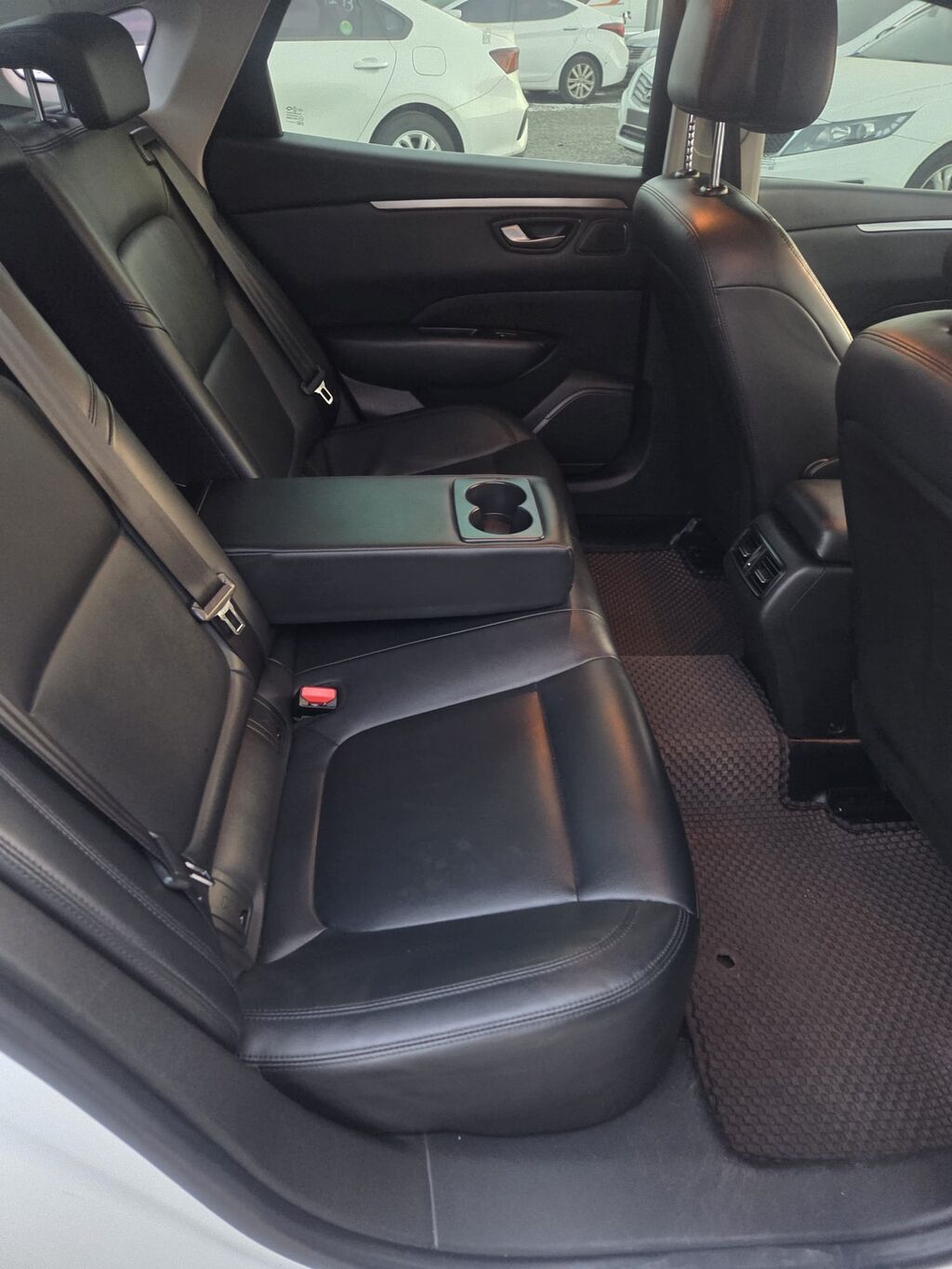 Renault Samsung SM6: 2019 г., 2 л, Автомат, Газ, Седан: фото 5