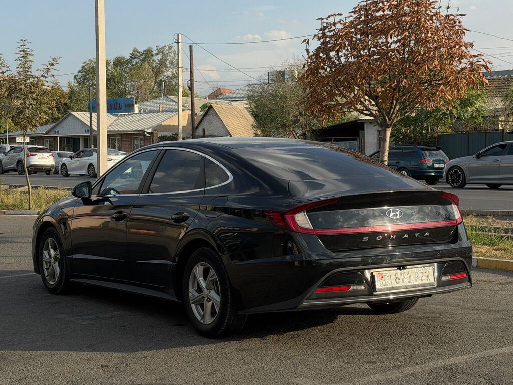 Hyundai Sonata: 2021 г., 2 л, Автомат, Газ, Седан: фото 4