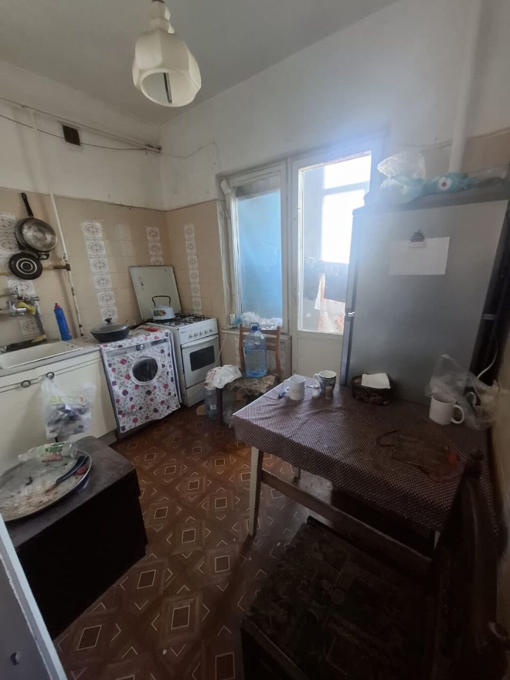 Yeni Günəşlidə 2 otaqlı köhnə tikili mənzil satılır, 61 m², 126 000 AZN, şəkil 3 / 7
