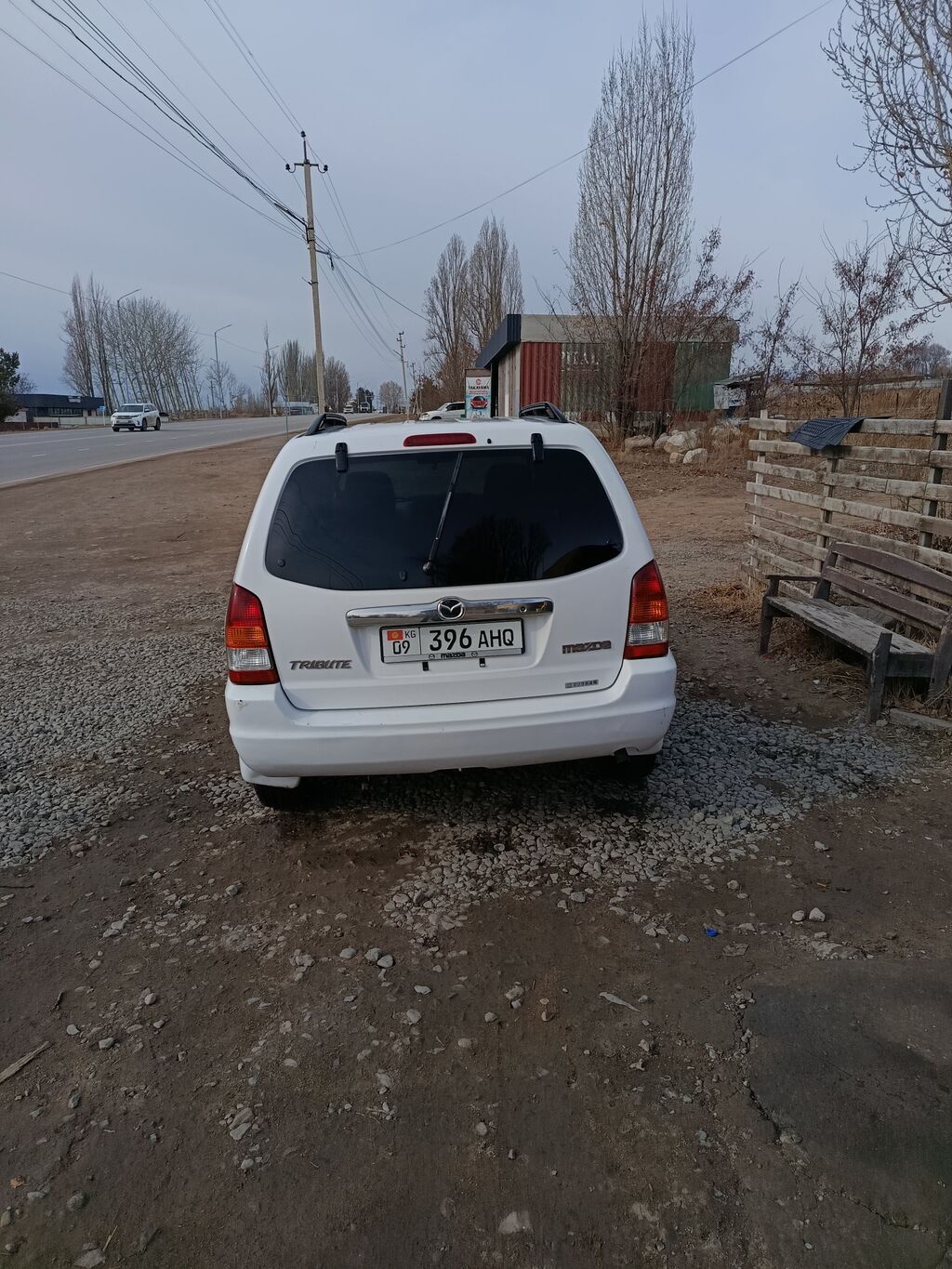 Mazda Tribute: 2000 г., 0.2 л, Автомат, Бензин, Кроссовер: фото 3