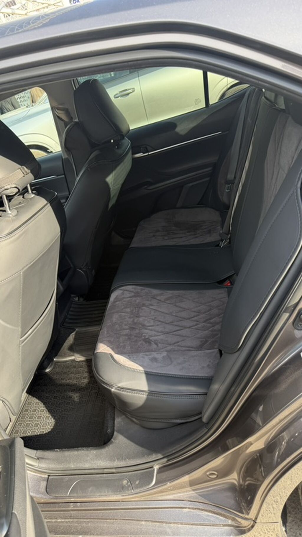 Toyota Camry: 2018 г., 2 л, Бензин, Седан: фото 4