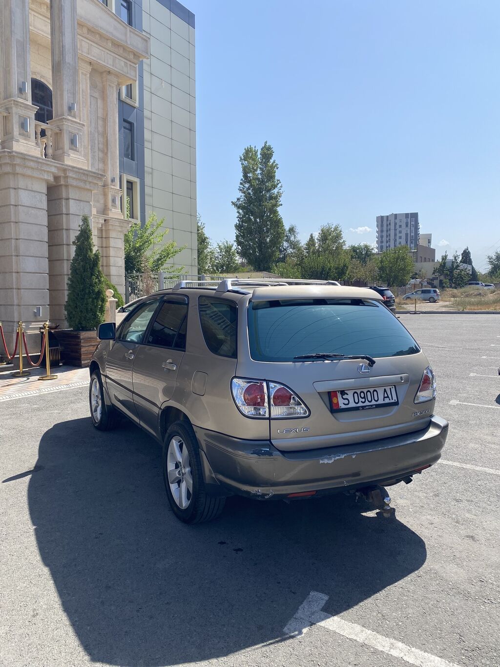Lexus RX: 2000 г., 3 л, Автомат, Газ, Кроссовер: фото 2