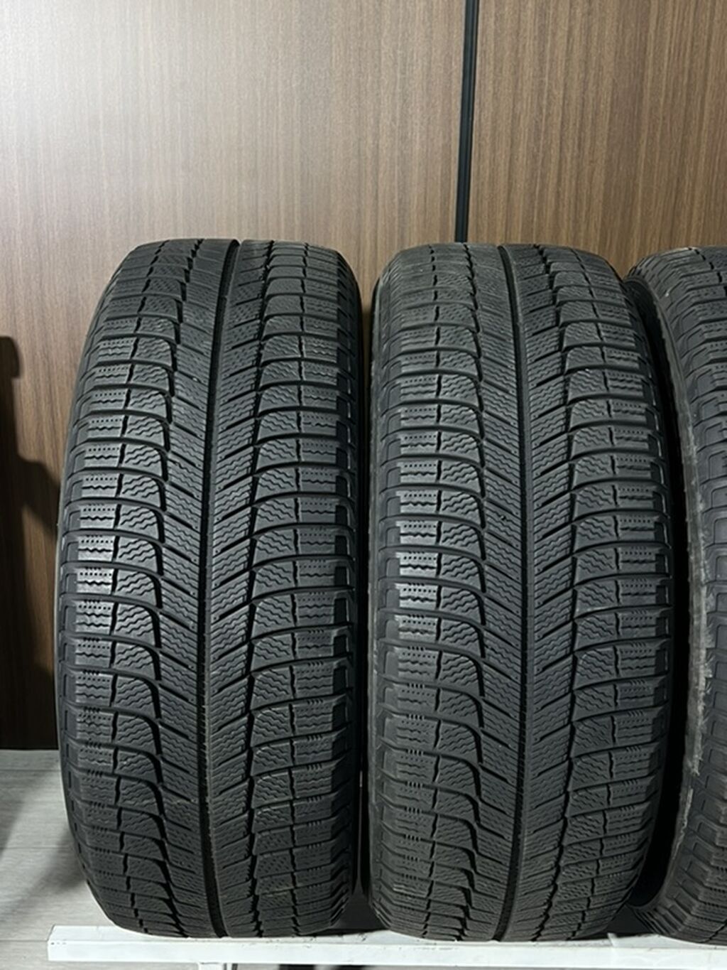 Шины 235 / 55 / R 18, Зима, Б/у, Комплект, Легковые, Франция, Michelin: фото 3