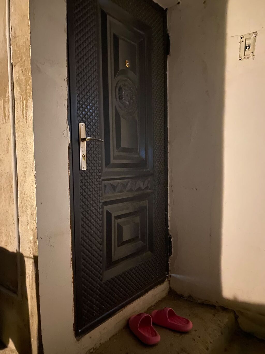 3 otaqlı, 70 kv. m, Orta təmir
